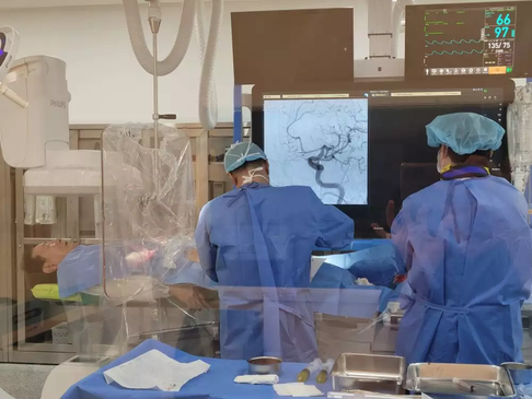 Slider image (3) Yonsei BH Clinic